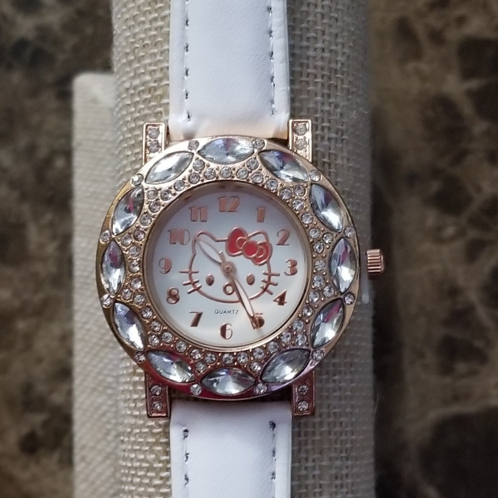 Hello kitty watch - Picture 2 of 3